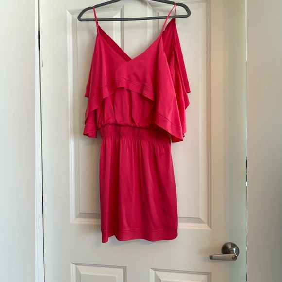 Trina Turk Colusa Cold-Shoulder Stretch Silk Ruffle Dress Size M Hot Pink - Picture 5 of 5